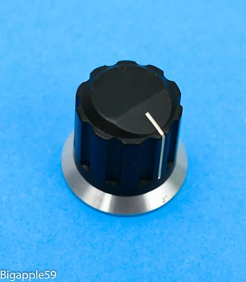 Manopola di controllo Icom per ricevitori radio IC-R70 / IC-R71A / IC-R7000 **SOSTITUZIONE* - Immagine 1 di 2