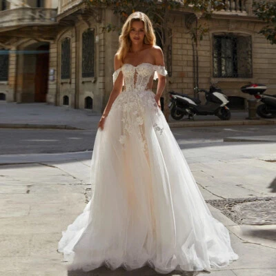 Boho A-Line Wedding Dresses Strapless Backless Lace Appliques Beach Bridal Gowns - Image 1 of 4
