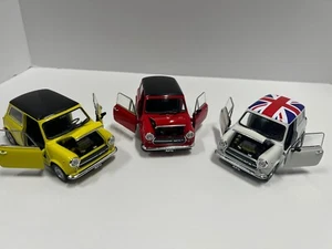 WELLY 1:24 BMW MINI Cooper 1300 Diecast - Picture 1 of 27