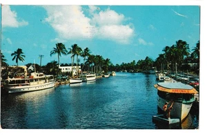 Placer & FISHING BOATS Dock NUEVO RÍO Fort Lauderdale Florida FL Postal 1959 - Imagen 1 de 2