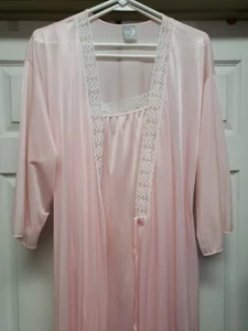 Dreamy Nights By Avon Nightgown And Robe Set Size M Pink Lacey Trim  - Picture 1 of 15