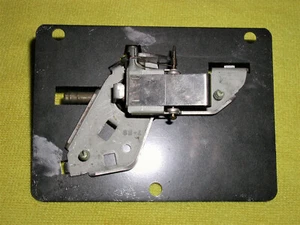 1958 Oldsmobile Temperature Sensing Unit Heater Control Dole M9946 Everhot H5985 - Picture 1 of 5