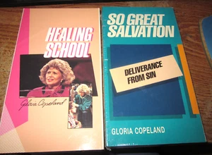 SET 2 VHS GLORIA COPELAND HEALNG SCHOOL & SO GREAT SALVATION ( SEALED) - Picture 1 of 1