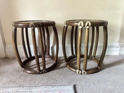 Taburete/mesa de bebida McGuire San Francisco de bambú/ratán Foto 1 de 4