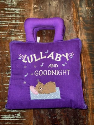 VTG 1991 POCKETS OF LEARNING LULLABY AND GOODNIGHT ZIP UP CLOTH CARRY BOOK - Image 1 of 4