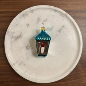 Vintage blaue Laterne & rote Kerze mundgeblasen Glas Ornament Made in Columbia - Bild 1 von 3