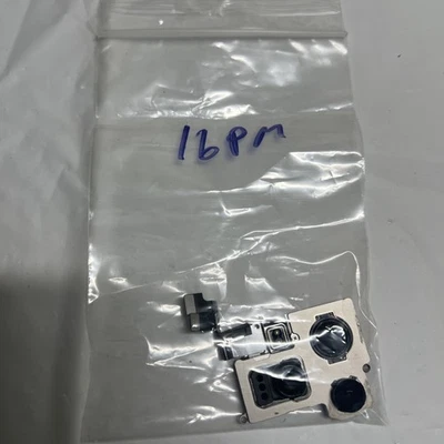 Repuesto de cámara principal trasera grado A OEM Apple iPhone 16 Pro Max Foto 1 de 3