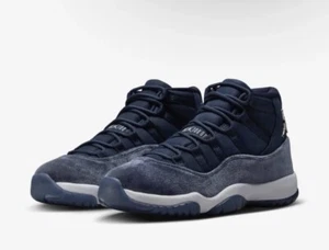 Nike Jordan 11 Retro Midnight Navy Size 9.5 Woman /8 Mens - Bild 1 von 2