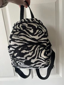 BRAND NEW ASOS DESIGN Zebra Print Mini Backpack - Picture 1 of 8
