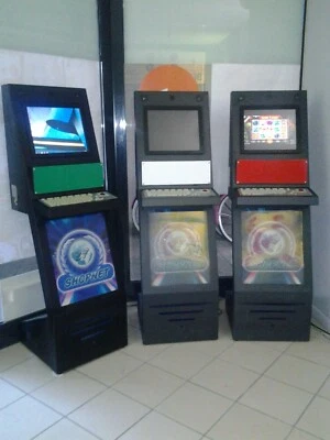 computer gaming usato scheda madre ASUS core 2 Duo 4 GB ram - Immagine 1 di 4