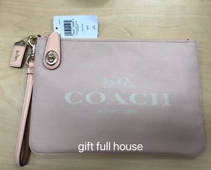 COACH Turnlock Pouch 26 With Horse And Carriage - Picture 1 of 5