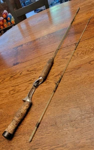 Canna da Pesca Vintage Great Lakes LWF-6 Casting Fibra di Vetro 2 Pezzi Manico in Sughero 6' - Foto 1 di 11