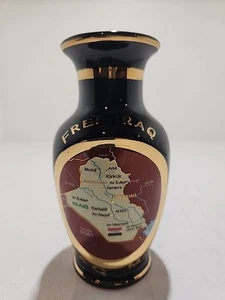 Florero de porcelana The Art Of Chokin borde de oro de 24 k "Irak libre" - mapa de Irak - Imagen 1 de 9