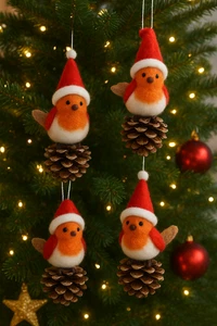 4 pcs Joyful Robin on Pine Cone 17.5 x 7.5 x 10cm Bird Christmas Tree Ornament - Picture 1 of 6