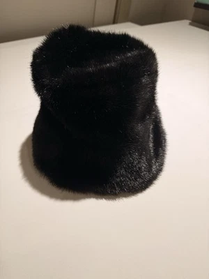 Ben Berger Colección de Lujo Negro Imitación Piel Cubo Sombrero Invierno Cálido Moda Foto 1 de 2