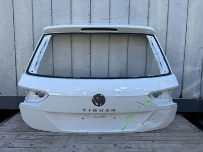 Carcasa portón trasero Volkswagen Tiguan 2018 2019 2020 2021 2022 Foto 1 de 4