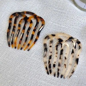 French Twist Hair Side Comb Hollow Out Wavy 7 Teeth Acetate Tortoise Hairpin - Picture 1 of 9