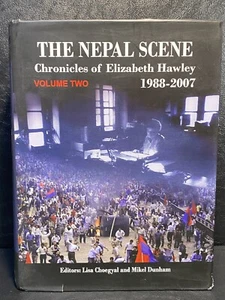 The Nepal Scene: Chronicles of Elizabeth Hawley - 1988-2007 (Band 2) Hardcover - Bild 1 von 4
