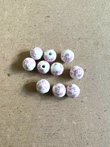 10x PLUM BLOSSOM FLOWER PINK & WHITE CERAMIC 10MM BEADS - Picture 1 of 1
