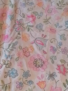 Pottery Barn Kids Floral Print Twin Sz Fitted Sheet Multi Color Pink Blue Green - Picture 1 of 11