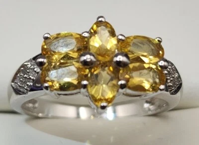 Anillo vintage de oro blanco de 14kt con detalles de piedra amarilla y diamante Foto 1 de 4