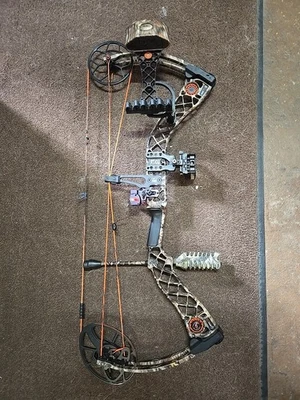 Mathews CREED RH, 29" 70lbs - Image 1 of 4