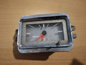 Vintage Square Car Watch 6.4X4.7 Cm - Picture 1 of 2