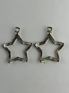 Two Vintage Silver Tone Star Shaped Pendants - Picture 1 of 3