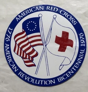 Amerikanisches Rotes Kreuz 1776 - 1976 Amerikanische Revolution Bicentennial Vintage Aufkleber - Bild 1 von 3