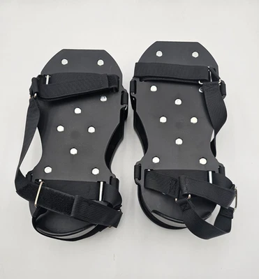 Par de zapatos aireadores de césped con base de resorte espiga de alta resistencia Foto 1 de 4