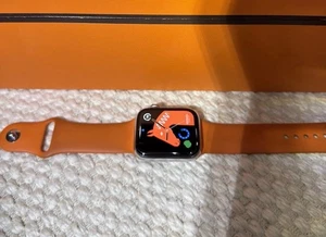 Apple Watch Series 4 Hermès 44mm Stainless Steel - Really Good Condition - Picture 1 of 3