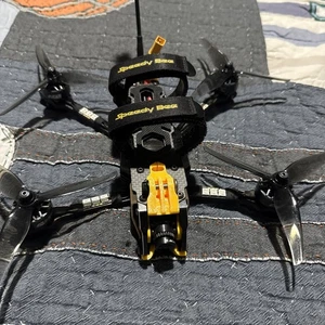 5 Inch 6s  Mario  dead cat advanced Freestyle FPV Drone analog used   - Picture 1 of 15
