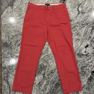 BANANA REPUBLIC Emerson Chino Size 33 X 30 100% Cotton RED PANTS Men’s #484 - Picture 1 of 13