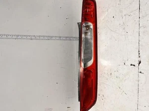 Ford Focus Right Tail Light LT 05/2007-04/2009 - Picture 1 of 6