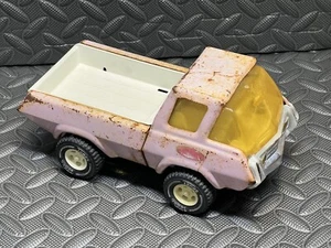 Rare Color Vintage Tonka Metal Truck Rusty Soft Pink White 9” x 4” in F43 - Picture 1 of 10