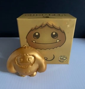 Abominable Toys GOLD Chomper Linited Edition 250 Pcs 3” Vinyl Figure - Picture 1 of 2