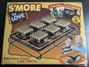 S'More Maker S'more to Love with Telescoping Roasting Sticks Marshmallow - NIB - Picture 1 of 3