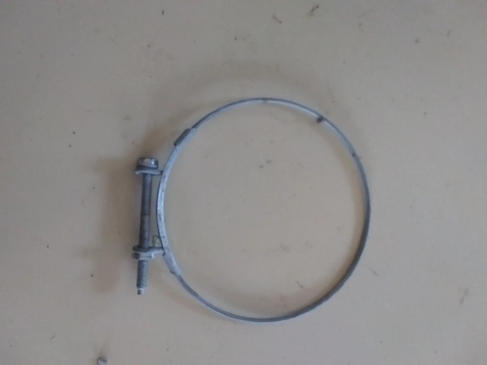 Frigidaire Washer Model FTF530FS0 Hose Clamp 134737300 - Image 1 of 1