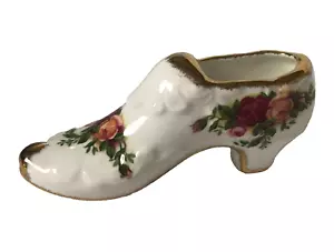 Vintage Royal Albert Old Country Roses Bone China England Miniature Shoe - Picture 1 of 6