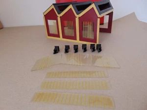 Tri-ang ~ Boxed R.146 Modern Engine Shed ~ OO/HO Gauge REF5979NM - Picture 1 of 7