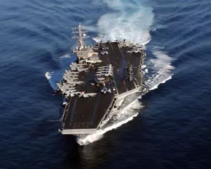 US Navy CVN-68 USS Nimitz 1975 - Gegenwart Foto (8"" x 10") (#1) - Bild 1 von 1