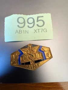 VINTAGE NURSING BADGE M.I.N.F - Picture 1 of 2
