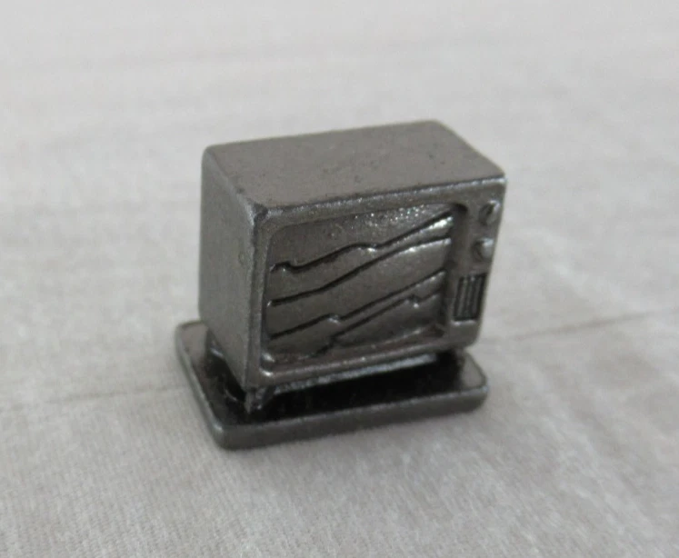 The Simpsons Scene It Metal TV Television Board Game Token Mattel 2009 - Image 1 of 4