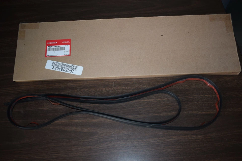 13-16  Acura RDX HONDA OEM  Liftgate Tailgate Hatch-Dam 73213TX4A01 - Image 1 of 4