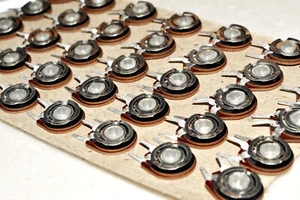 35 pcs SP3-1B Trimmer Variable Resistor 680 kOhm 0.25W 30% Soviet NEW - Picture 1 of 2
