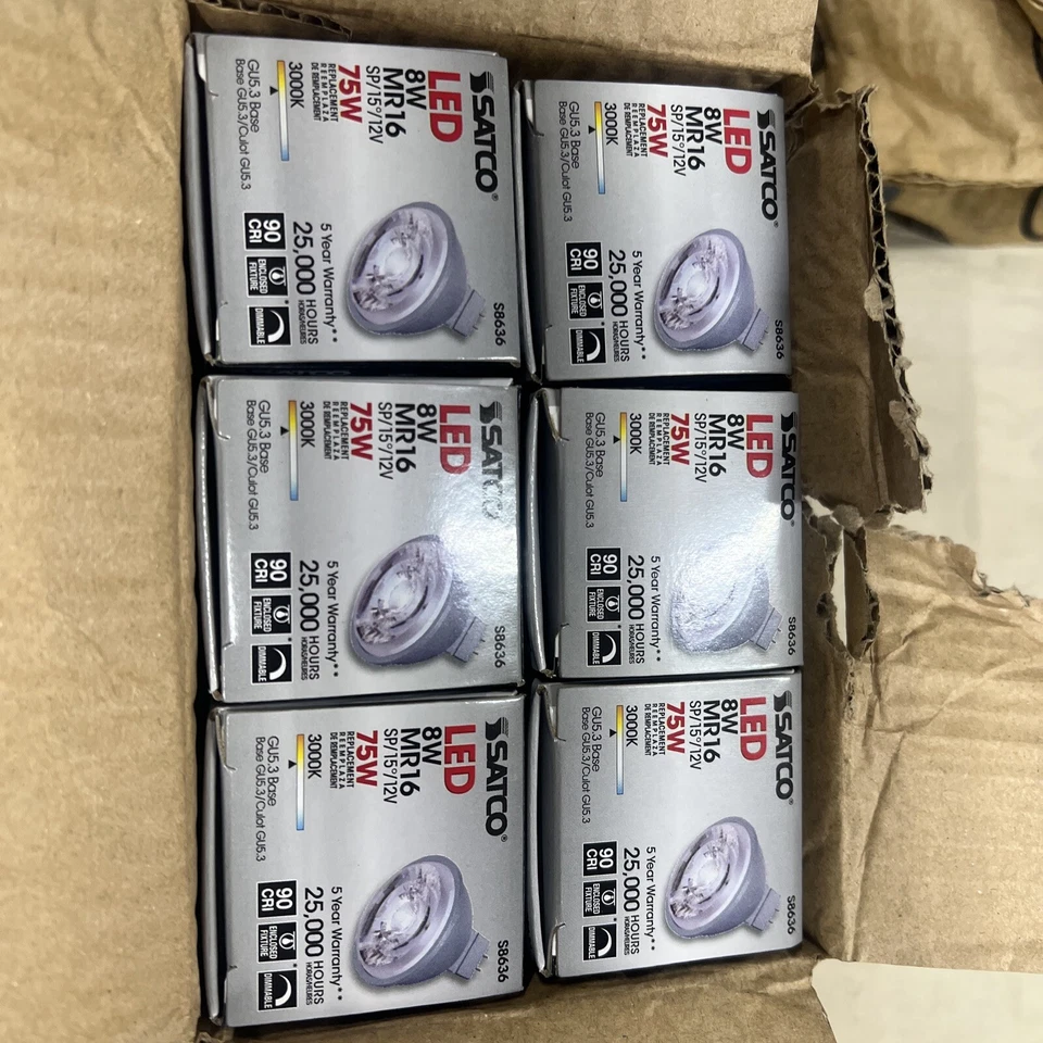 12-8W GU5.3 Base 15 Degree Beam Spread Lightning Fixture 12V AC/DC - SATCO-S8636 - Image 1 of 4