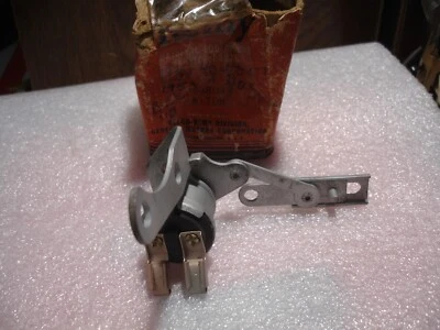 NOS BUICK 1952 SER. 40-50; 1953 SER. 40. FOR CARS WITH STANDARD TRANS., SWITCH, - Image 1 of 3