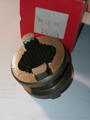 OMC BRP 0312054 312054 Clutch Dog - Image 1 of 3