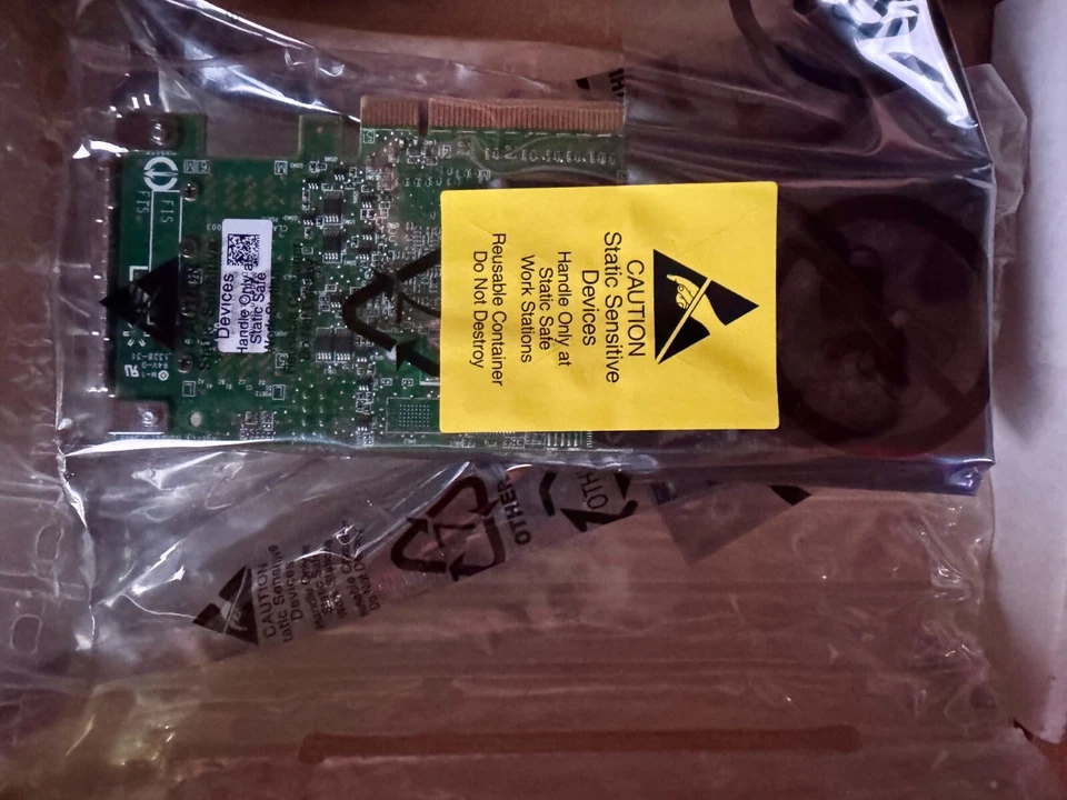 Dell sas card - 01v1w2 - 6gb/s pci-express 4-port sas i/o controller - Image 1 of 3