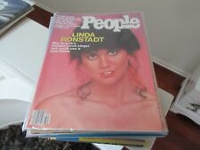  People Magazine Oct 24 1977 Linda Ronstadt Farrah Al Capp Joanne Woodward